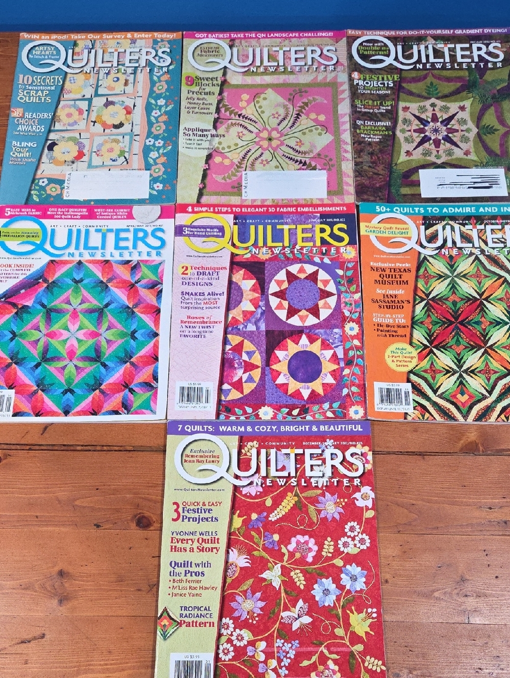 Quilter's Newsletter - Colorful Quilt Collection (Red, Pink, Green)